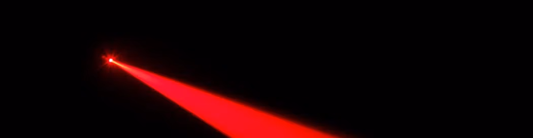 Image categorie lance-pierres avec viseur laser.